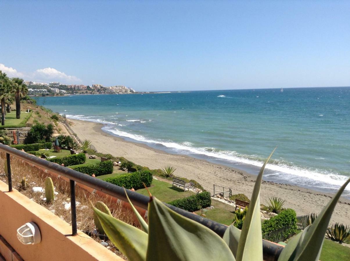 Urb Playa Azul 24 Βίλα Εστεπόνα Εξωτερικό φωτογραφία