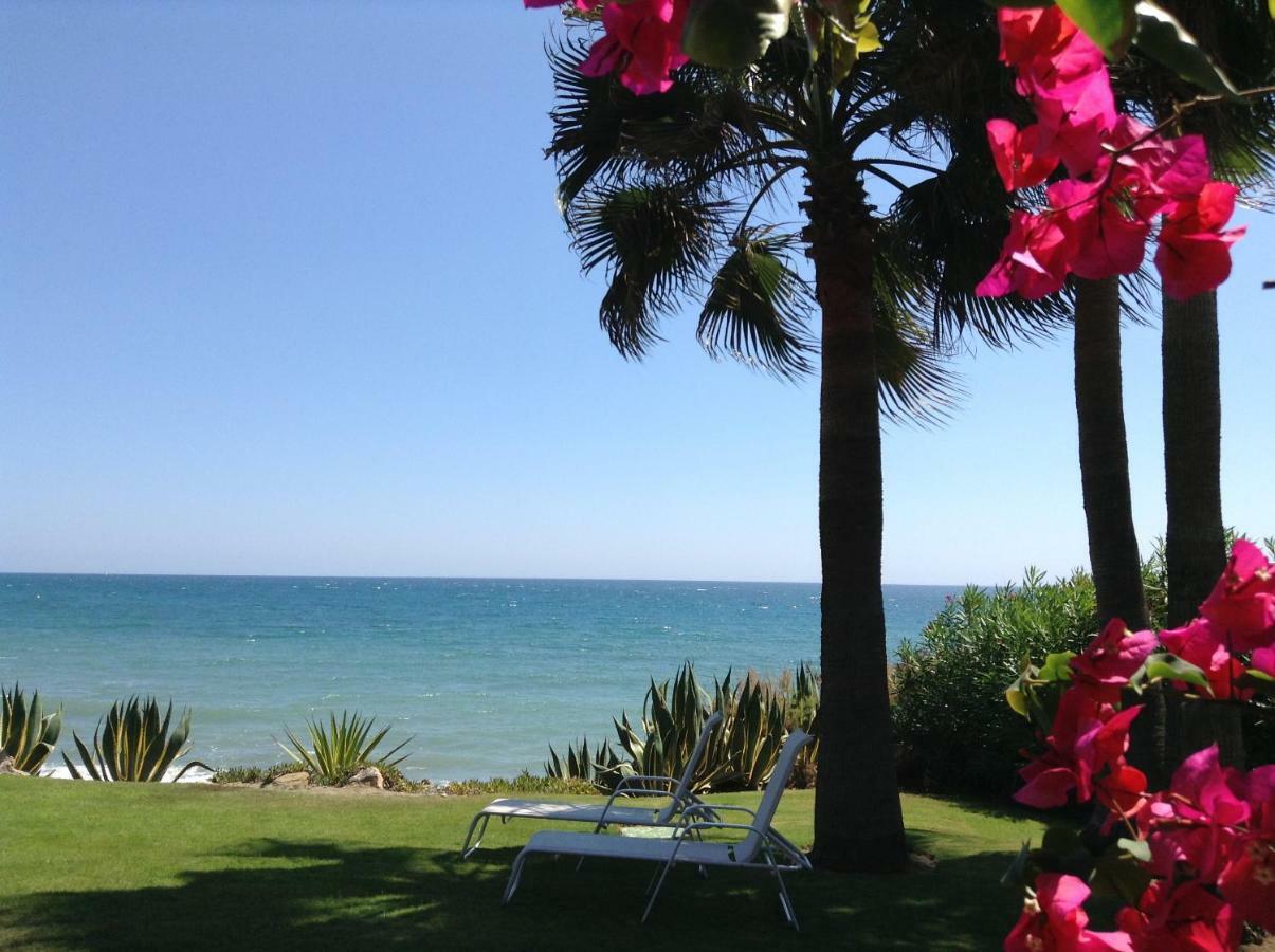 Urb Playa Azul 24 Βίλα Εστεπόνα Εξωτερικό φωτογραφία