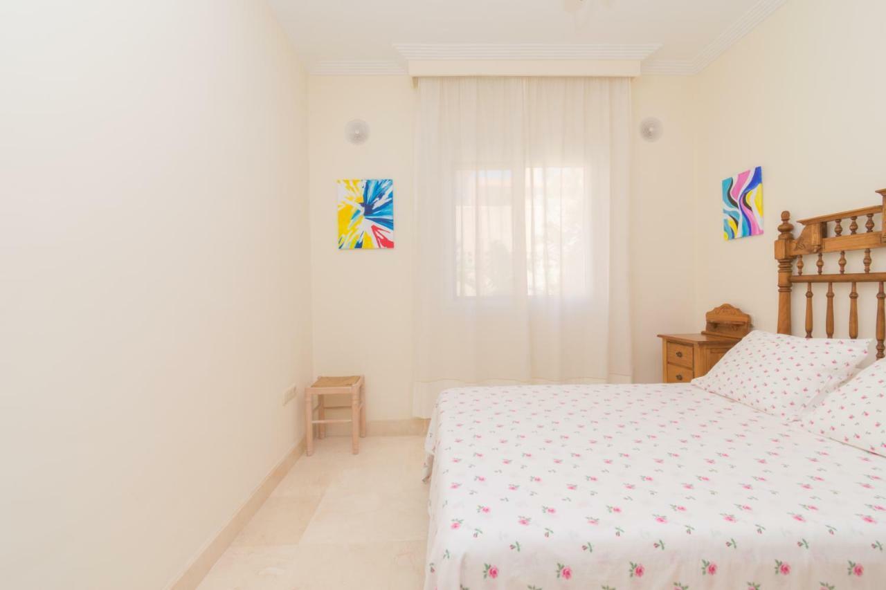 Urb Playa Azul 24 Βίλα Εστεπόνα Εξωτερικό φωτογραφία